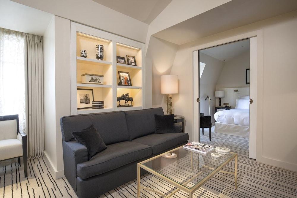 Hotel Montaigne Paris Dış mekan fotoğraf