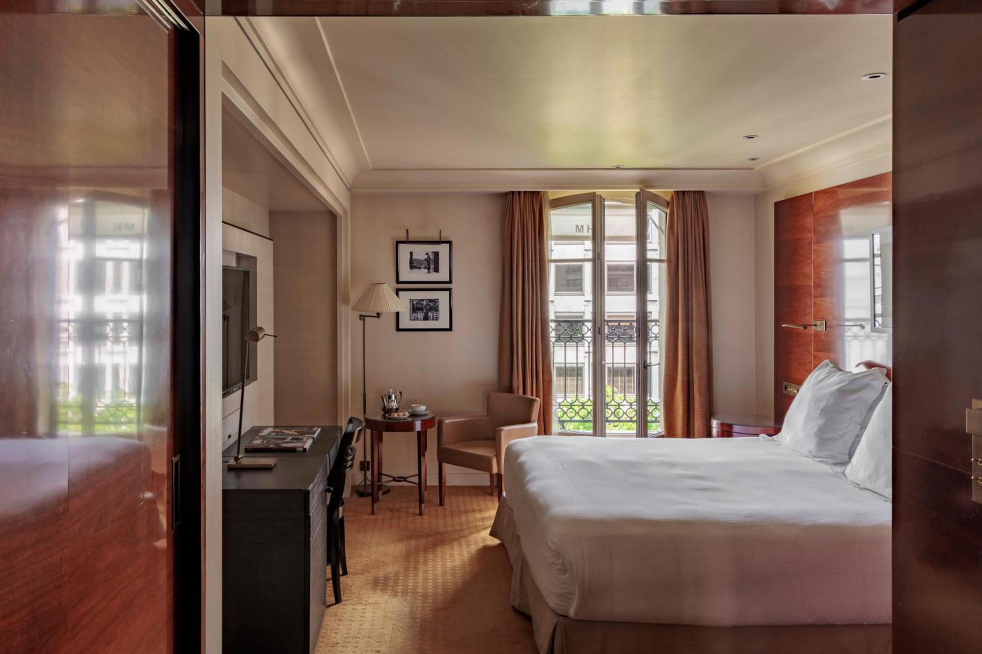 Hotel Montaigne Paris Dış mekan fotoğraf